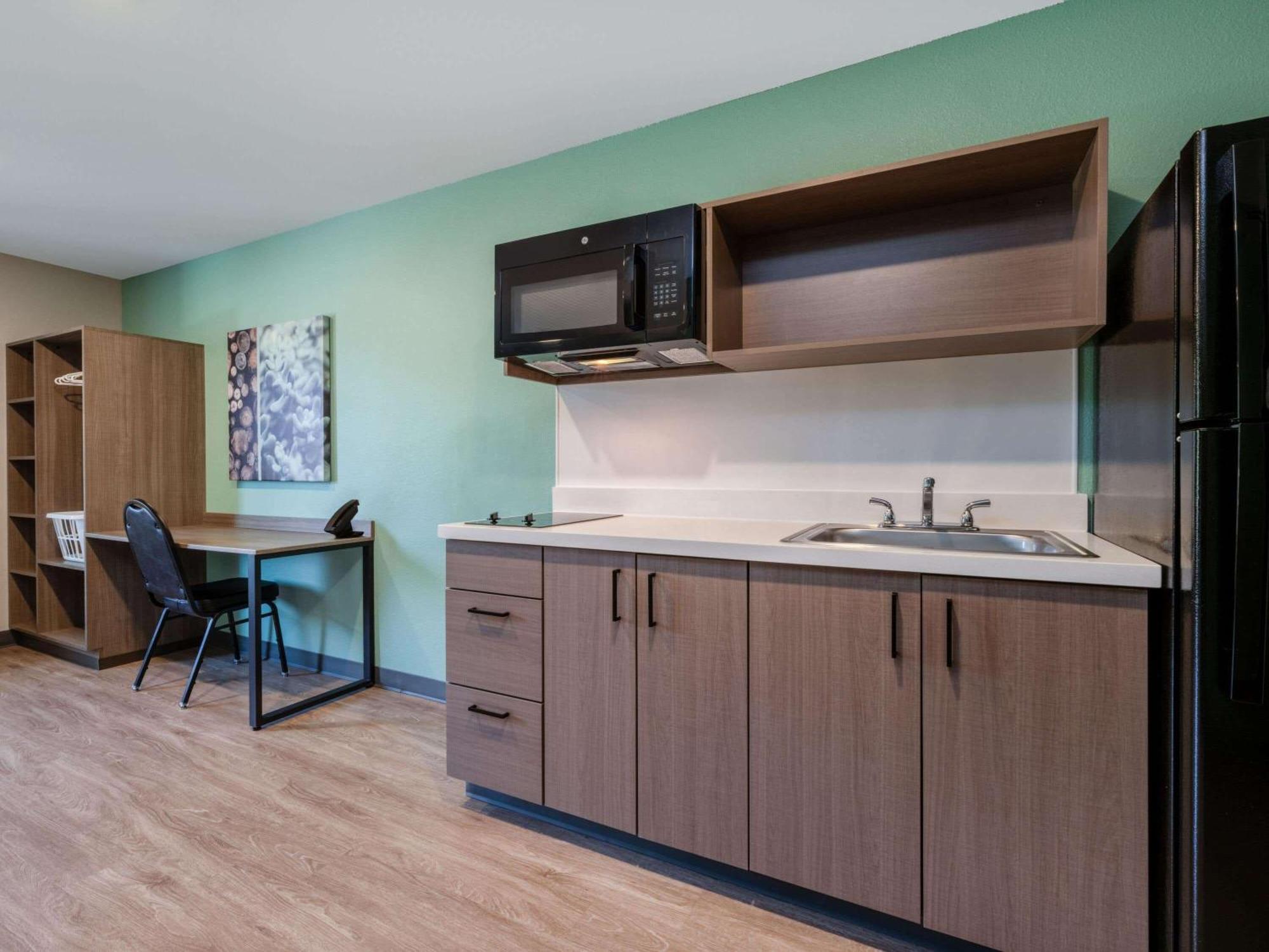 Echo Suites Extended Stay By Wyndham Indianapolis Ameriplex Экстерьер фото
